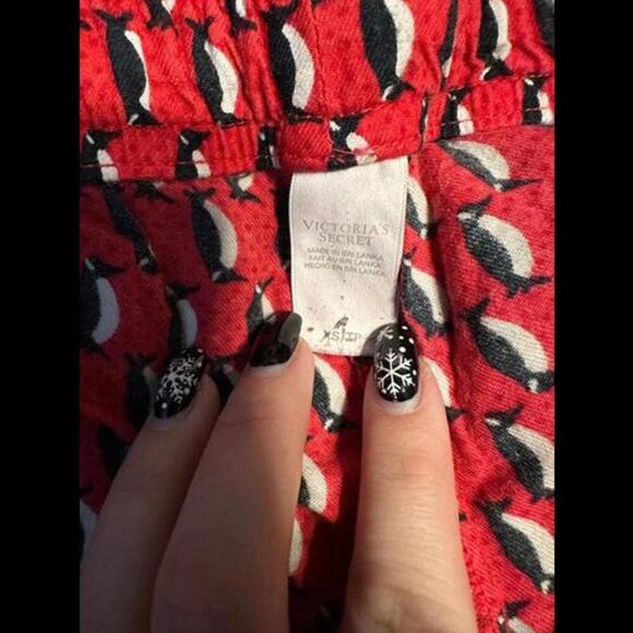 Victoria's Secret Holiday Penguin Pajama Pants - Size XS - Picture 2 of 2